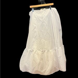 Vintage poly petticoat style long skirt with lower mesh tiered layers